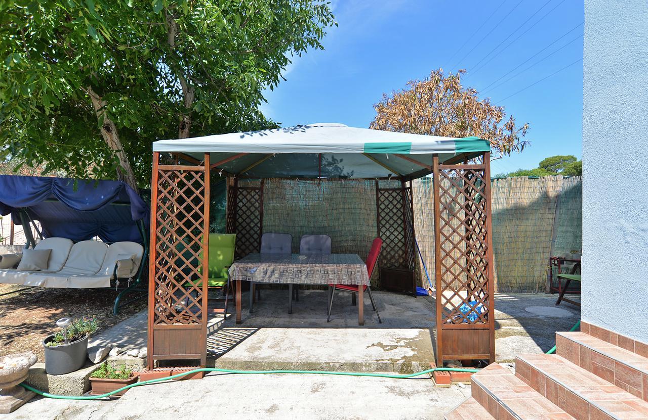 Apartments Dino 1374 Pula Exterior photo