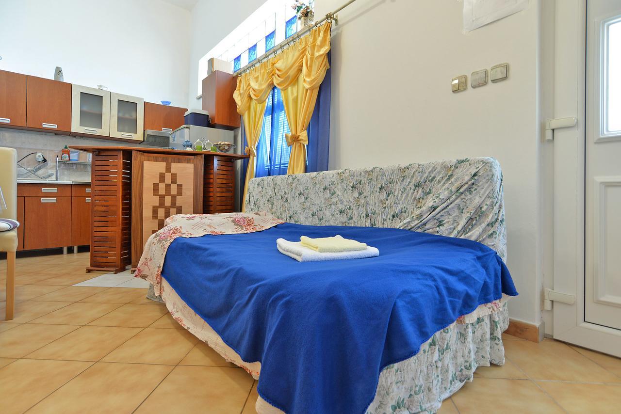 Apartments Dino 1374 Pula Exterior photo